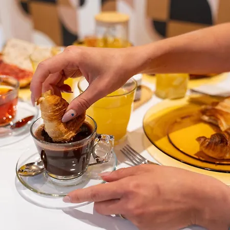 Comte De Szálloda 3*