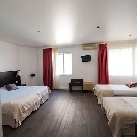Comte De Hotel 3*