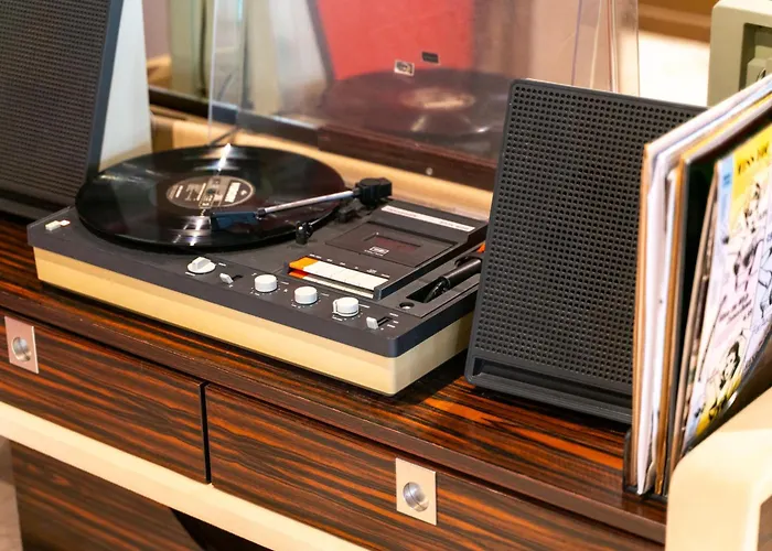 Comte De Otel Beaulieu-sur-Mer