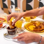 فندق Comte De بوليو سور مير