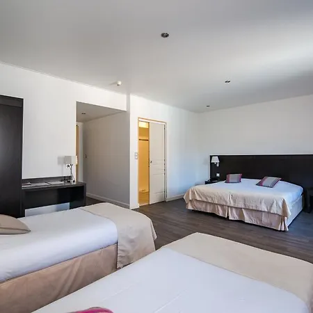 Comte De Hotel
