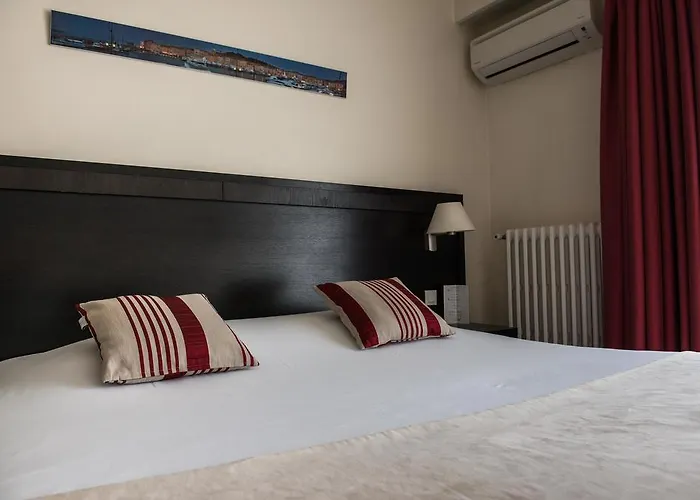 Hotel Comté De Beaulieu-sur-Mer