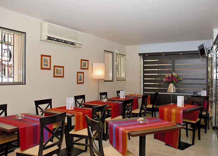 Hotel Comté De Beaulieu-sur-Mer